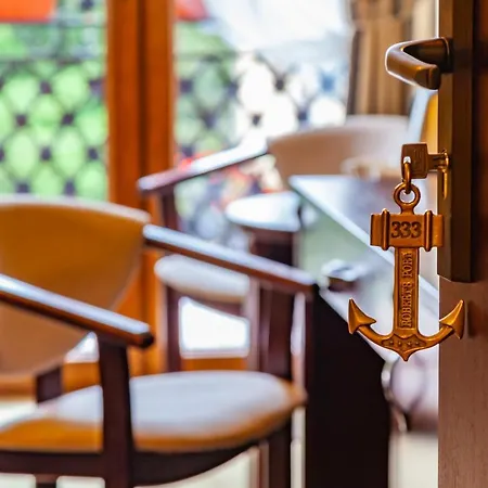 Robert's Port Hotel Mikołajki