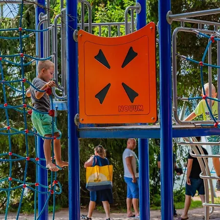 Hotel Robert's Port 4*