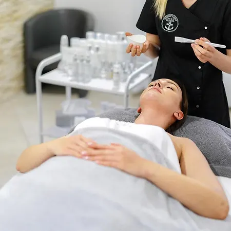 Robert's Port 4* Mikołajki