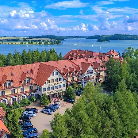 Hotel Robert's Port Mikołajki