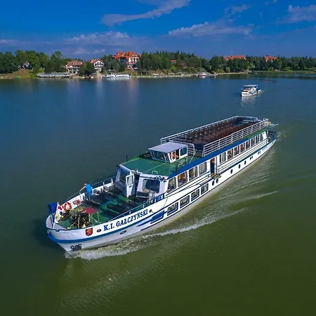 Hotel Robert's Port