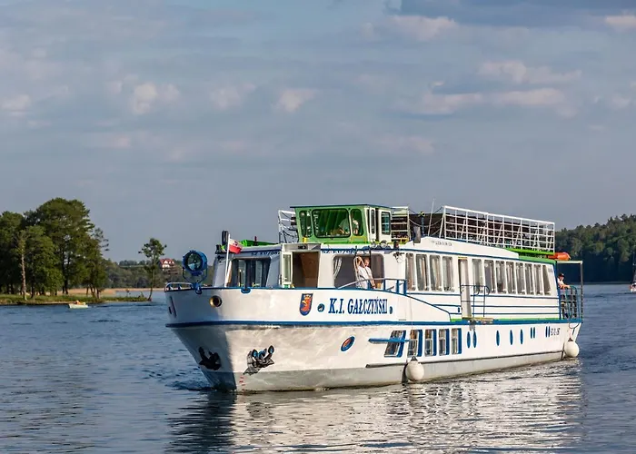 Robert's Port Hotel Mikołajki