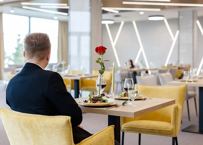 Hotel Robert's Port Mikołajki