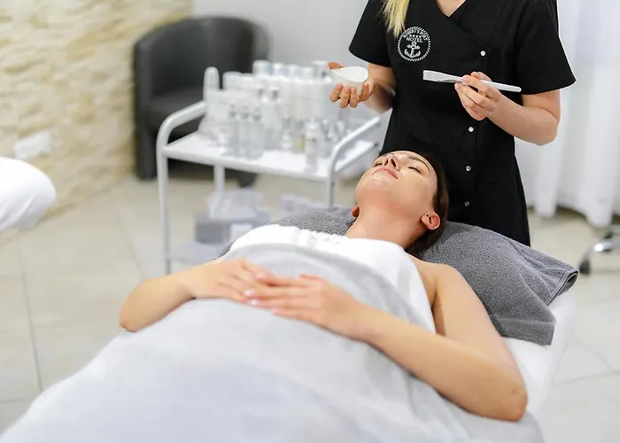 Robert's Port 4* Mikołajki