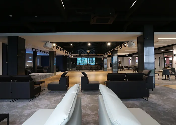 Robert's Port Hotel Mikołajki