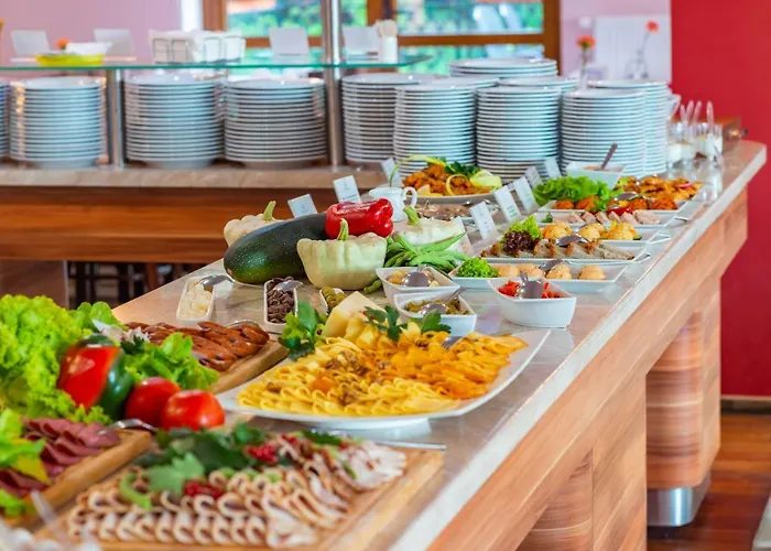 Hotel Robert's Port 4*